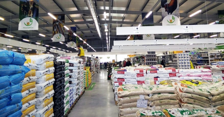 Vista Interior da Loja Campocheio em Famalic&atilde;o